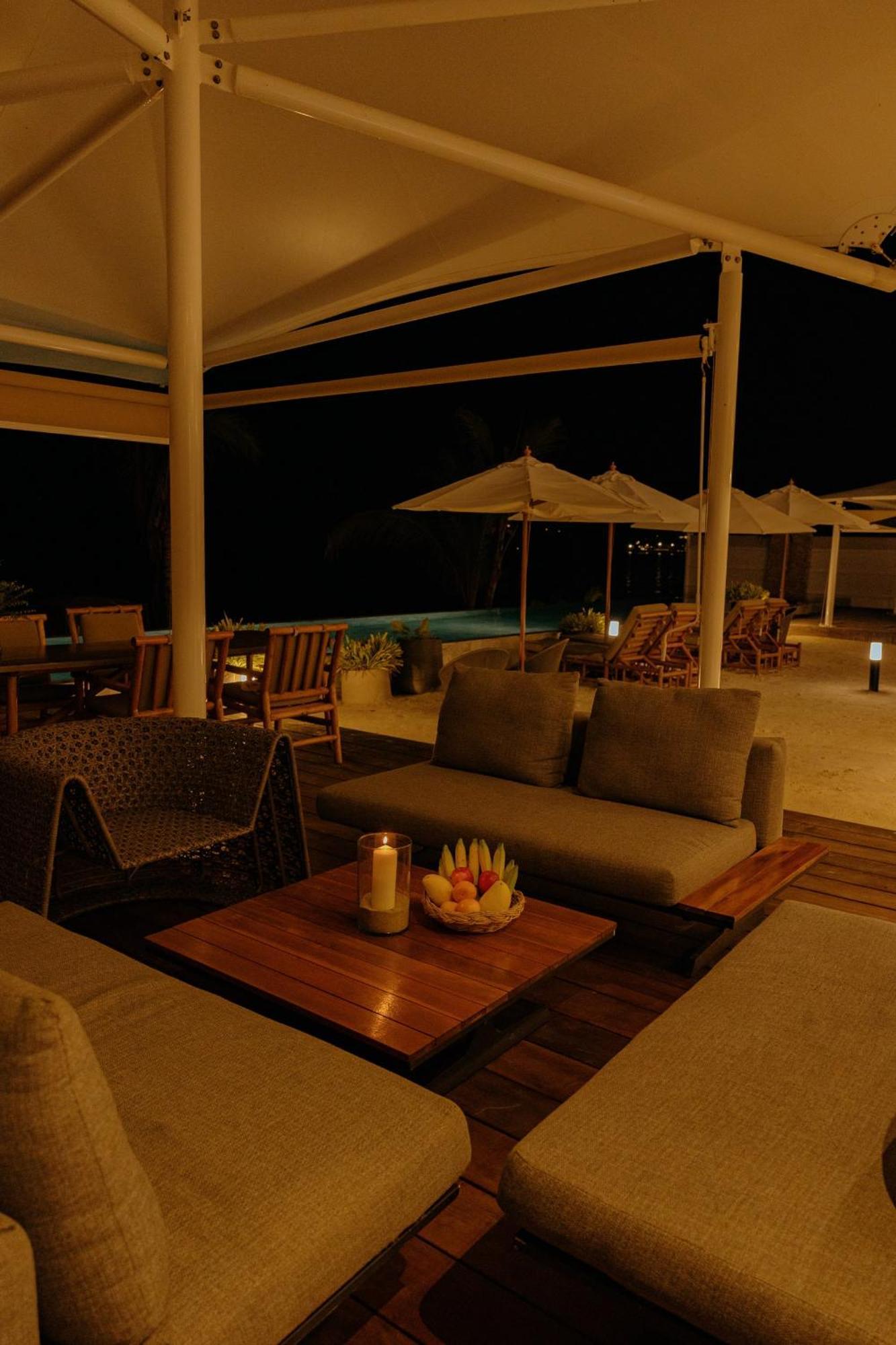 Elite Atoll Beachfront Hotel Khanom Kültér fotó